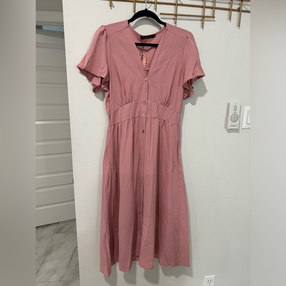 NWT Amazon ROYLAMP brand, size large, button down midi dress, pink v neck - Picture 3 of 6